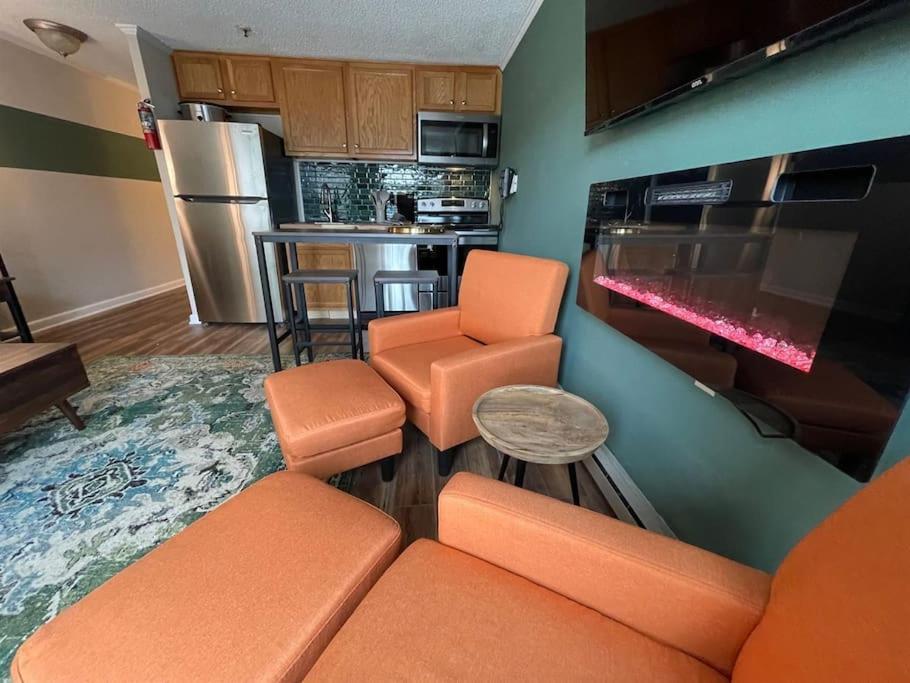 Apartment Mountain Getaway, Ski-in/ski-out, Heart Of The Village